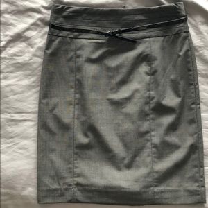 H&M grey pencil skirt with belt. Size 10